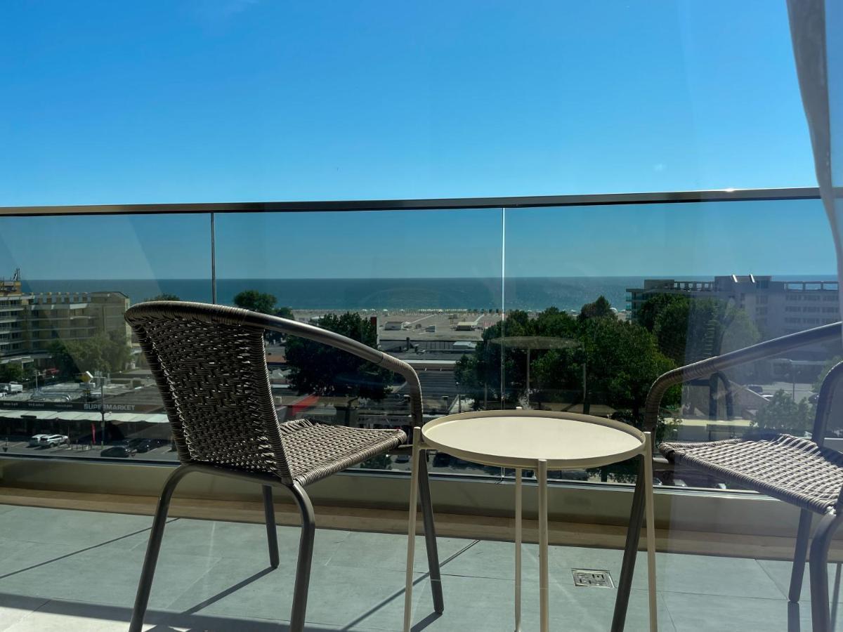 Azure Sea Apartments - Bychoice 马马亚 外观 照片