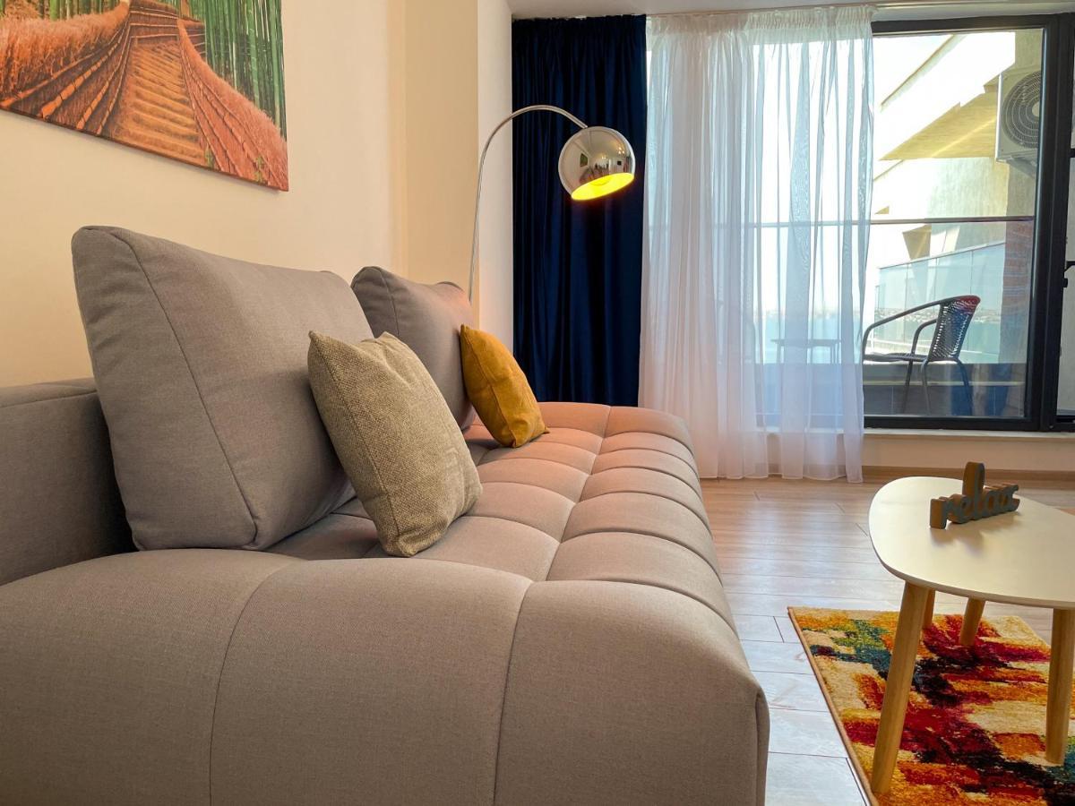 Azure Sea Apartments - Bychoice 马马亚 外观 照片