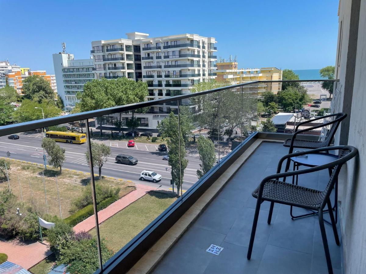 Azure Sea Apartments - Bychoice 马马亚 外观 照片