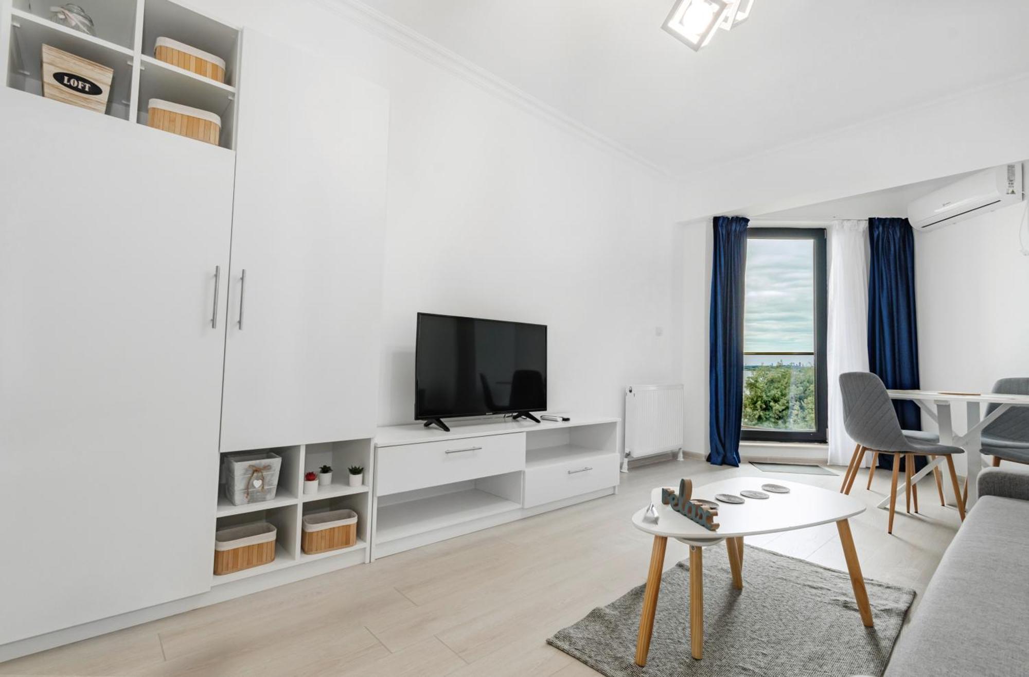 Azure Sea Apartments - Bychoice 马马亚 外观 照片