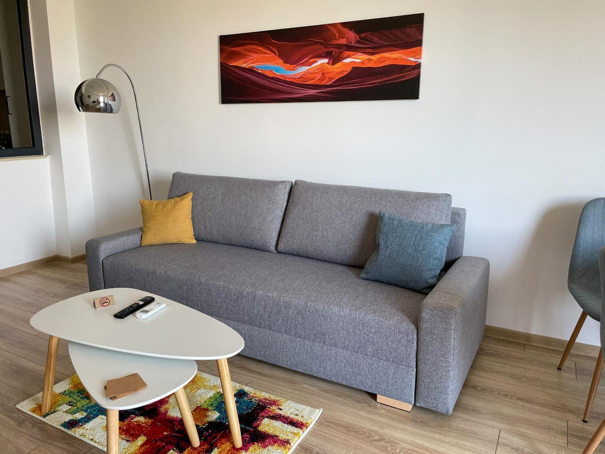 Azure Sea Apartments - Bychoice 马马亚 客房 照片