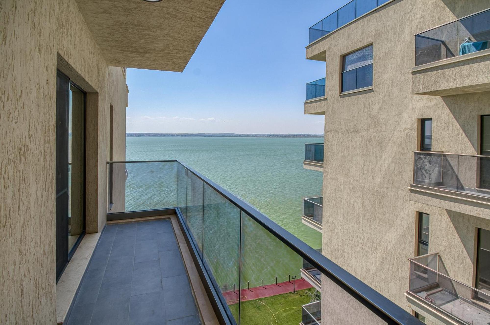 Azure Sea Apartments - Bychoice 马马亚 外观 照片